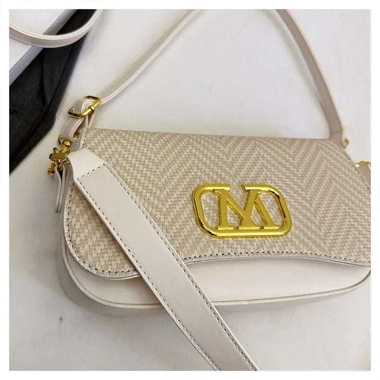 Famous Designer Crossbody Bag Trendy Letter Logo Also Serves As A Chic And Spacious Diaper Bag For Women