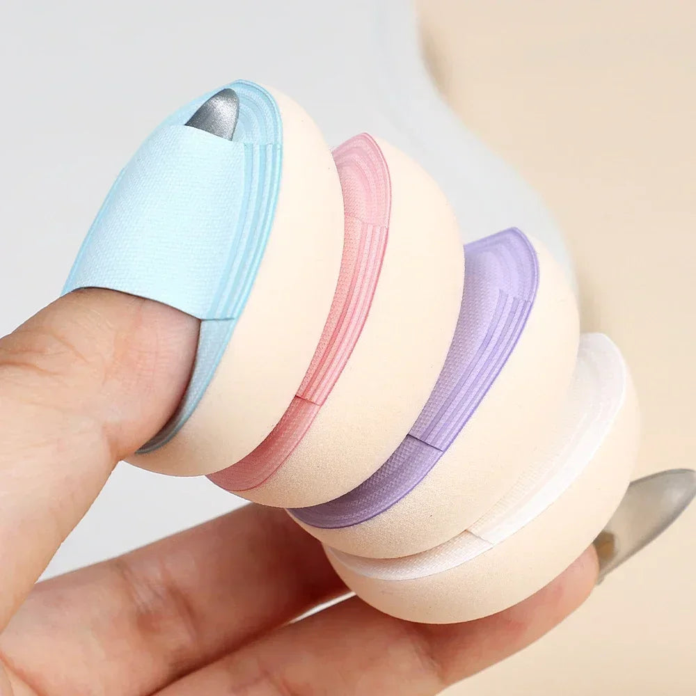 Wet Dry Use Mini Finger Powder Puff Random Color Facial Detail Air Cushion Concealer Blusher Makeup Cosmetics Puff Beauty Tools