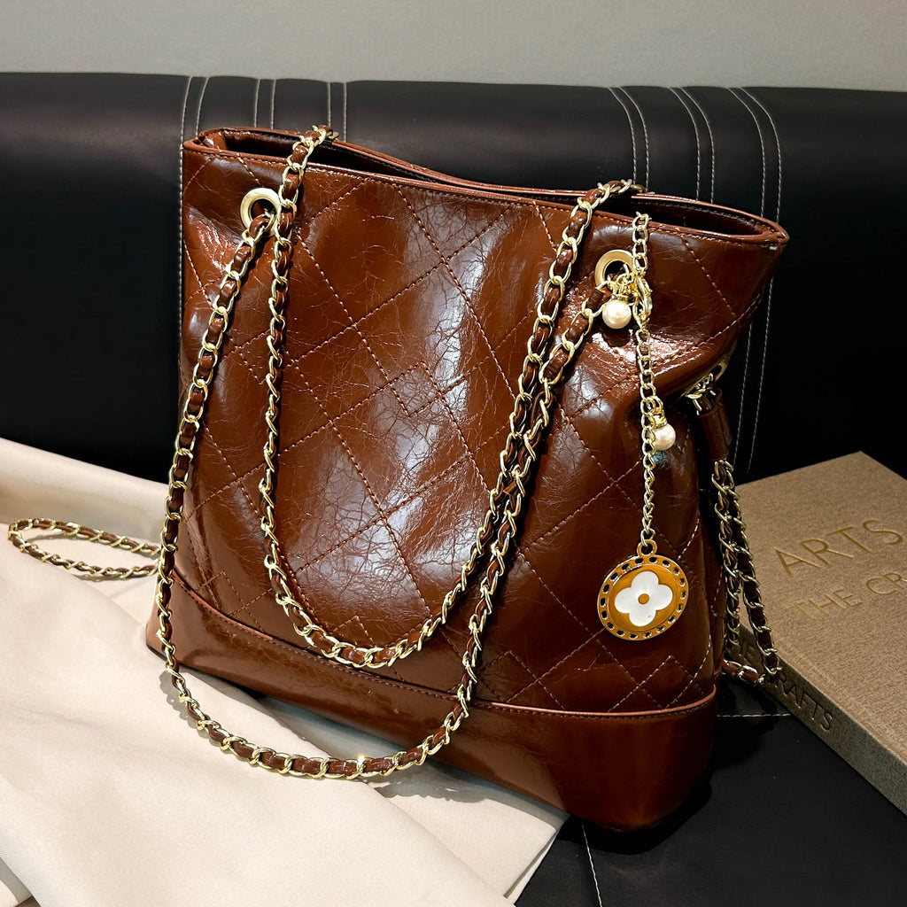 Elegant Korean Minimalist Bucket Bag Shoulder Crossbody Underarm Bag Design Sensation Luxury Fashion City Simple Style PU Mat...