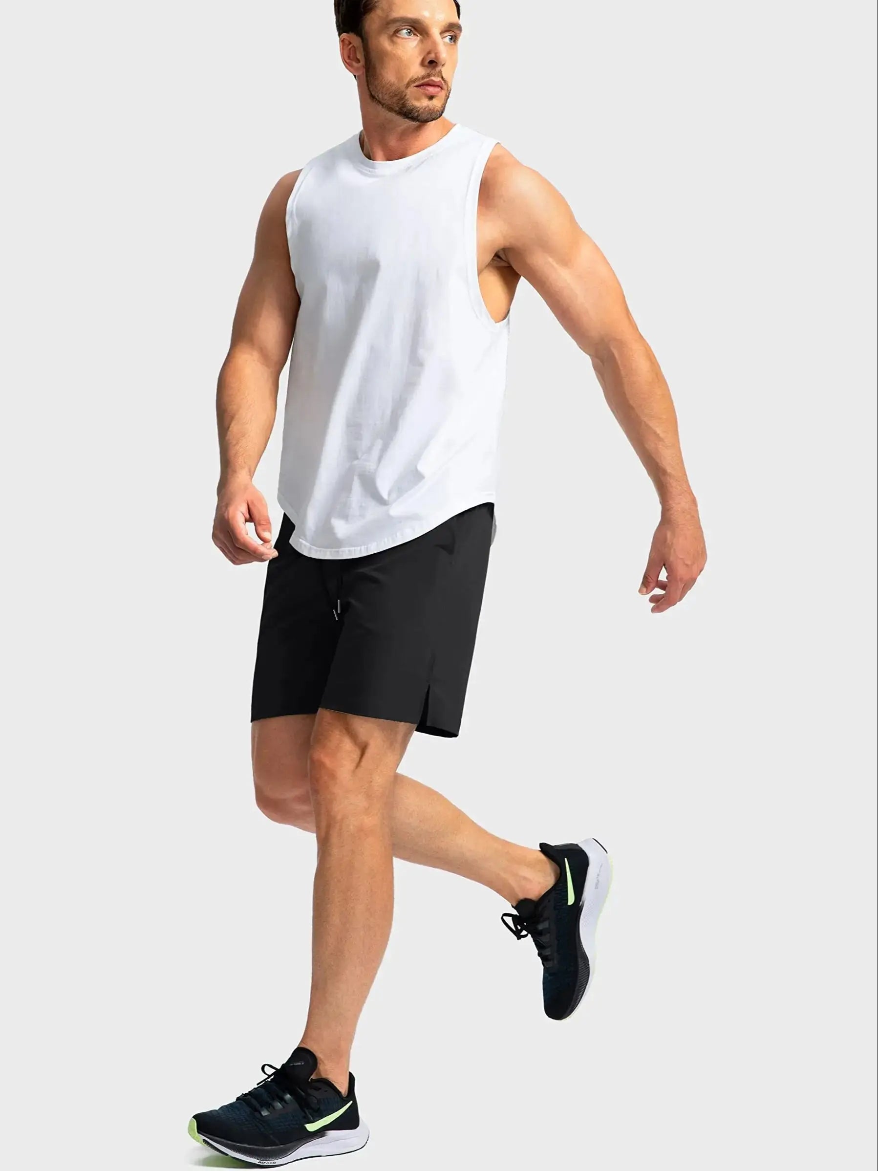 1Pcs/Mens Ice Silk Cooling Shorts Quick-Dry Workout Running Fitness Shorts With Zipper Pockets Athletic Gym Sportswear Loose Fit
