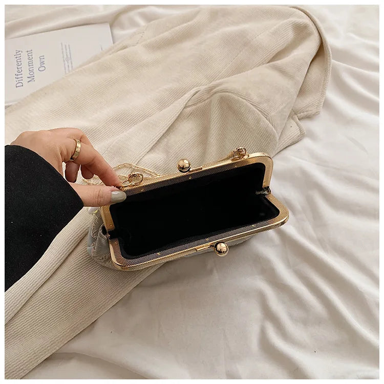 Chinese Style Embroidered Shoulder Bag Elegant Handbag Retro Small Square Bag Wedding Party Luxury Designer Women Evening Clutch