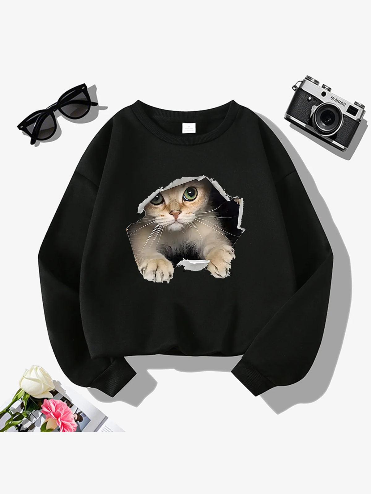 Women's Casual Heart Print Pullover Sweatshirt - Long Sleeve Knit