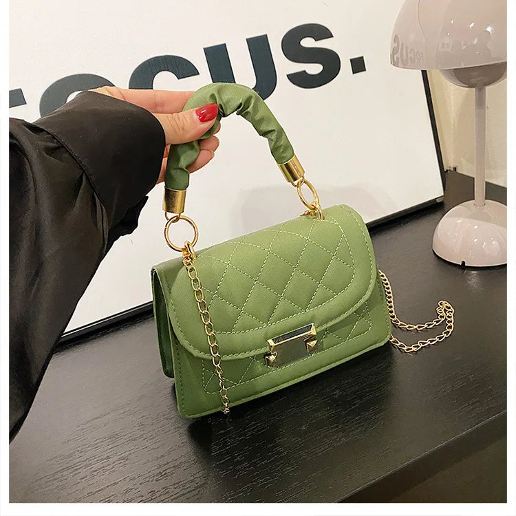 Elegant Women Quilted Top Handle Bags with Gold Chain Strap Ruched Handbag Fashion Lock Crossbody Bag Chic Mini Shoulder Purse