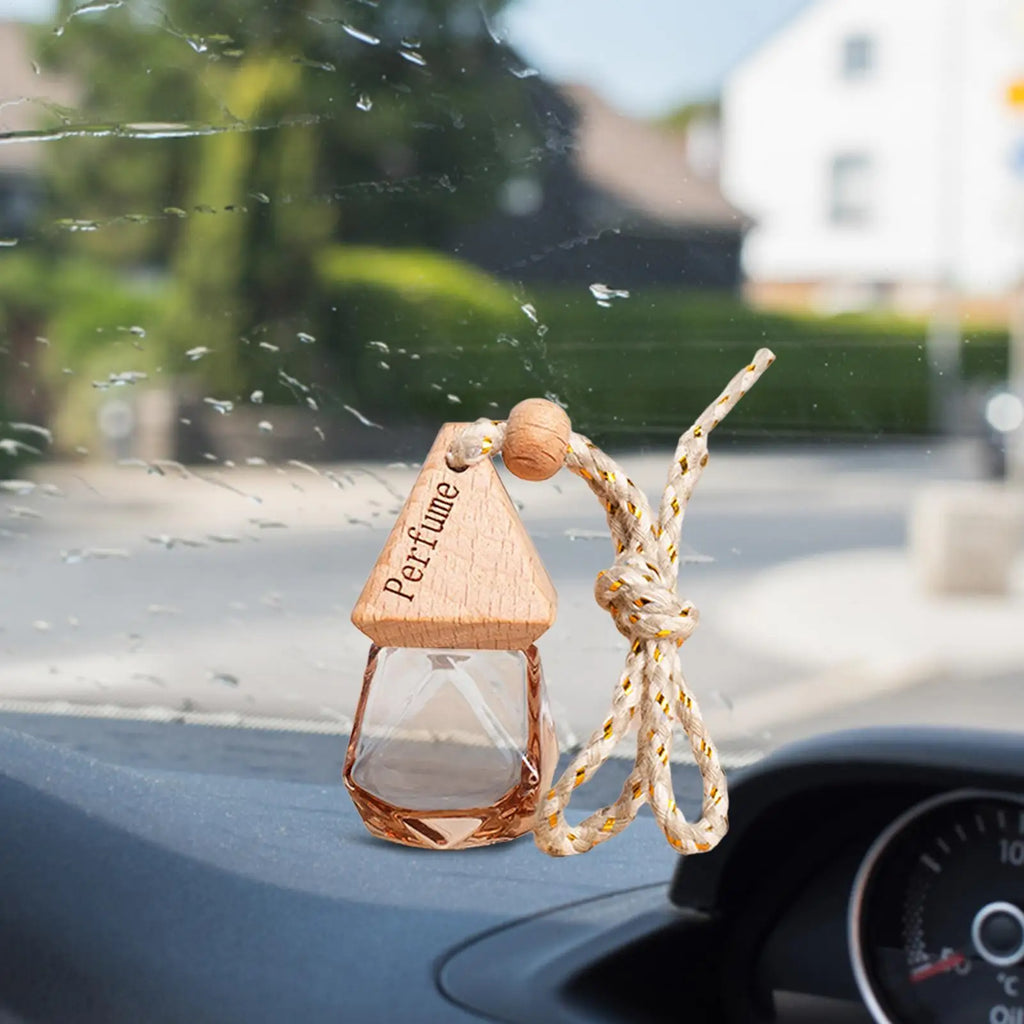 8ml Car Diffuser Bottle Hanging Perfume Fragrance Air Freshener Empty Glass Bottle for Automobiles Essential Oils Diffuser