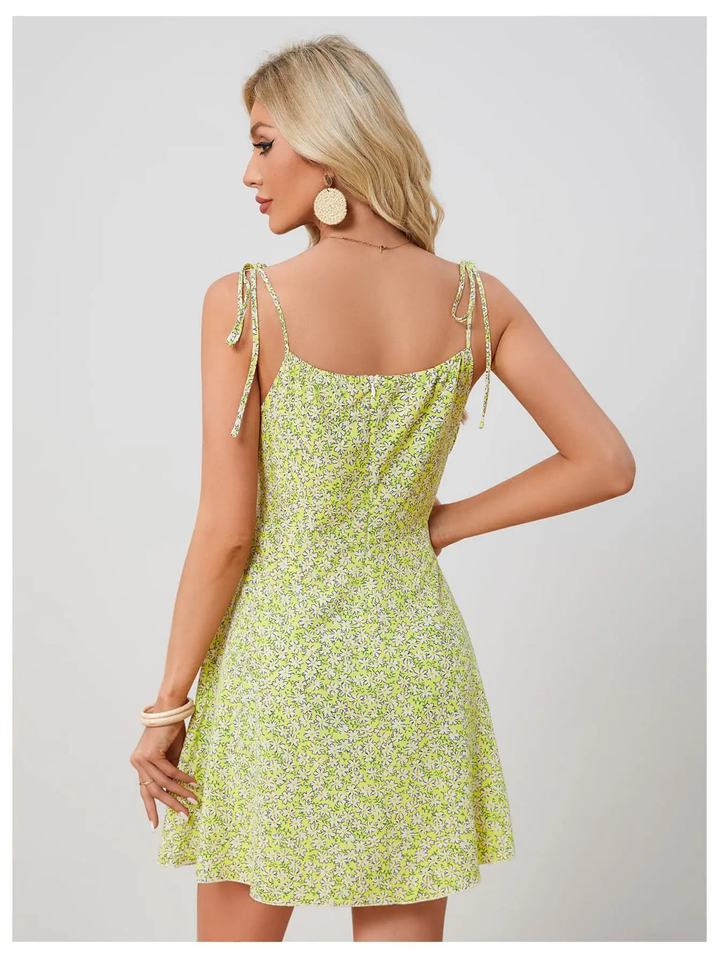 Women Sleeveless Cami Dress Floral Printed Tie Strap Square Neck Ruched Flowy Short Dress for Beach Vacation