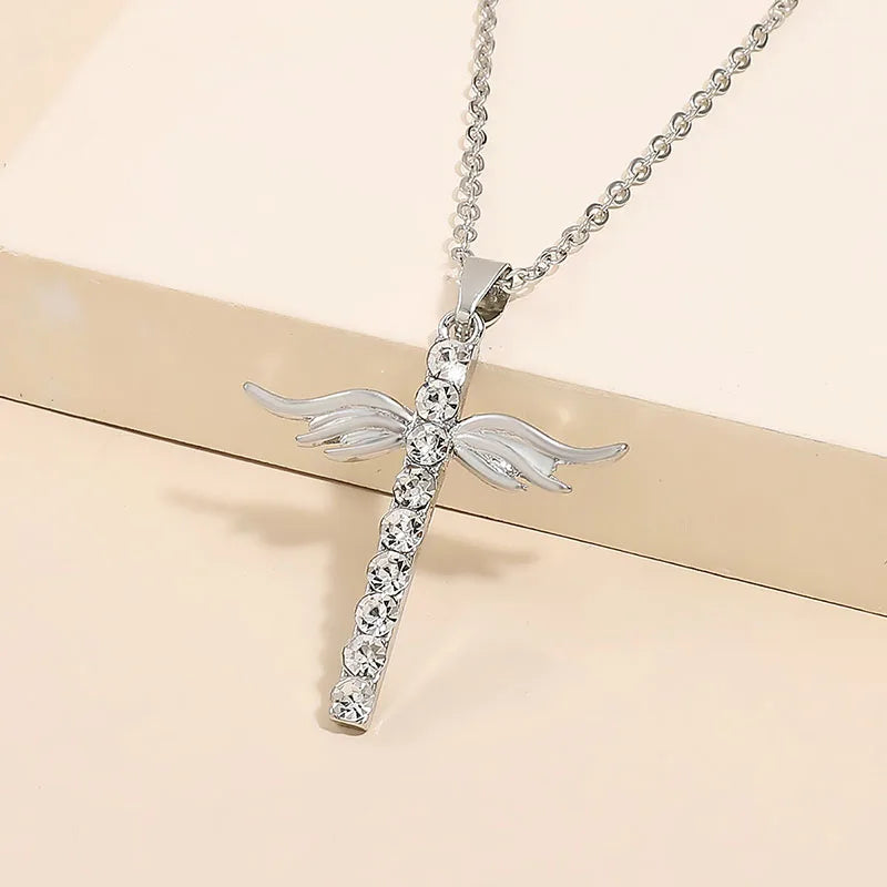 Punk Cross Pendant Gothic Imitation Pearls Necklace For Man Woman Y2K Choker Hiphop Star Trend Jewelry Premium Clavicle Chain