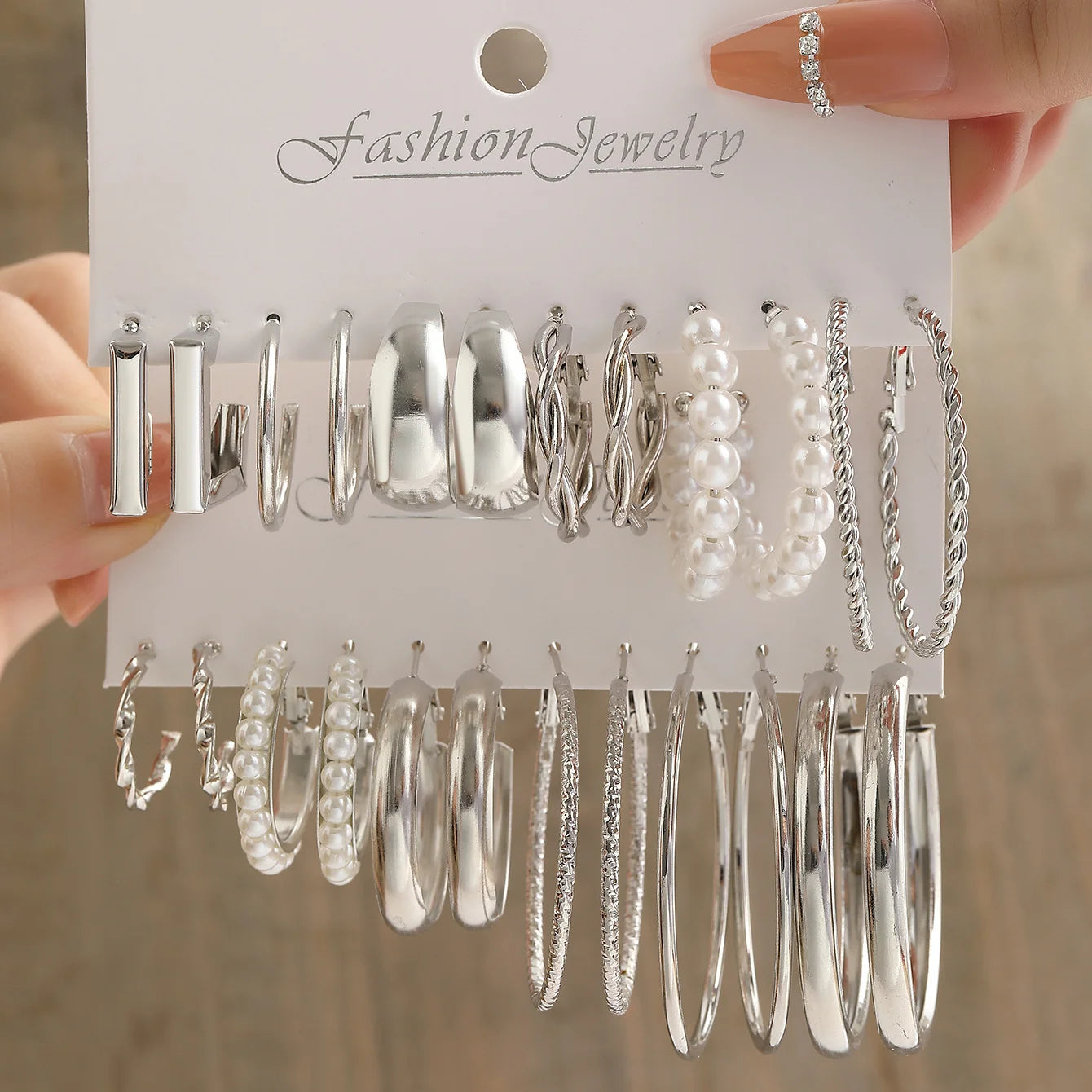 Pearl Jewelry Set Vintage Elegant Boho For Women With Heart Pendant Necklace Earrings Ring Bracelet Gift