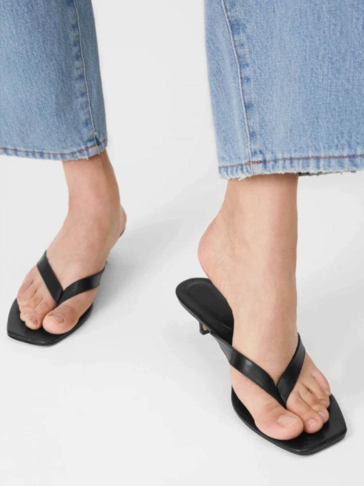 2024Summer New Leather High Heels Herringbone Slippers For Women'S Wearing French Fairy Style Square Toe Clip Sandals