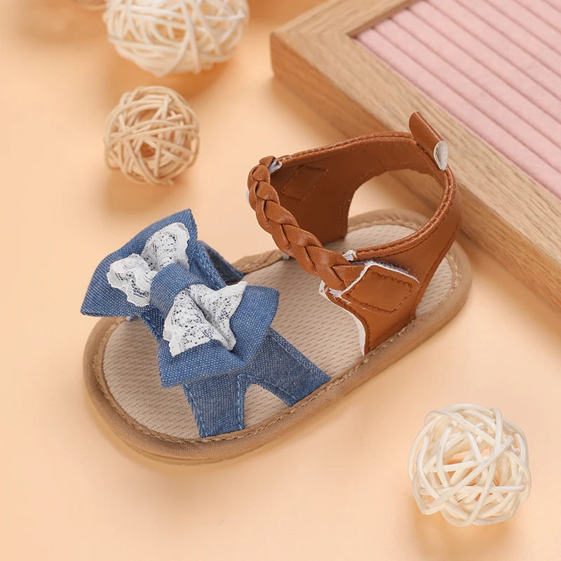 2025 Infant Baby Girls Summer Sandals with Flower Bowknot Soft Sole Wedding Dress Flats Newborn First Walkers Crib Dress Shoes