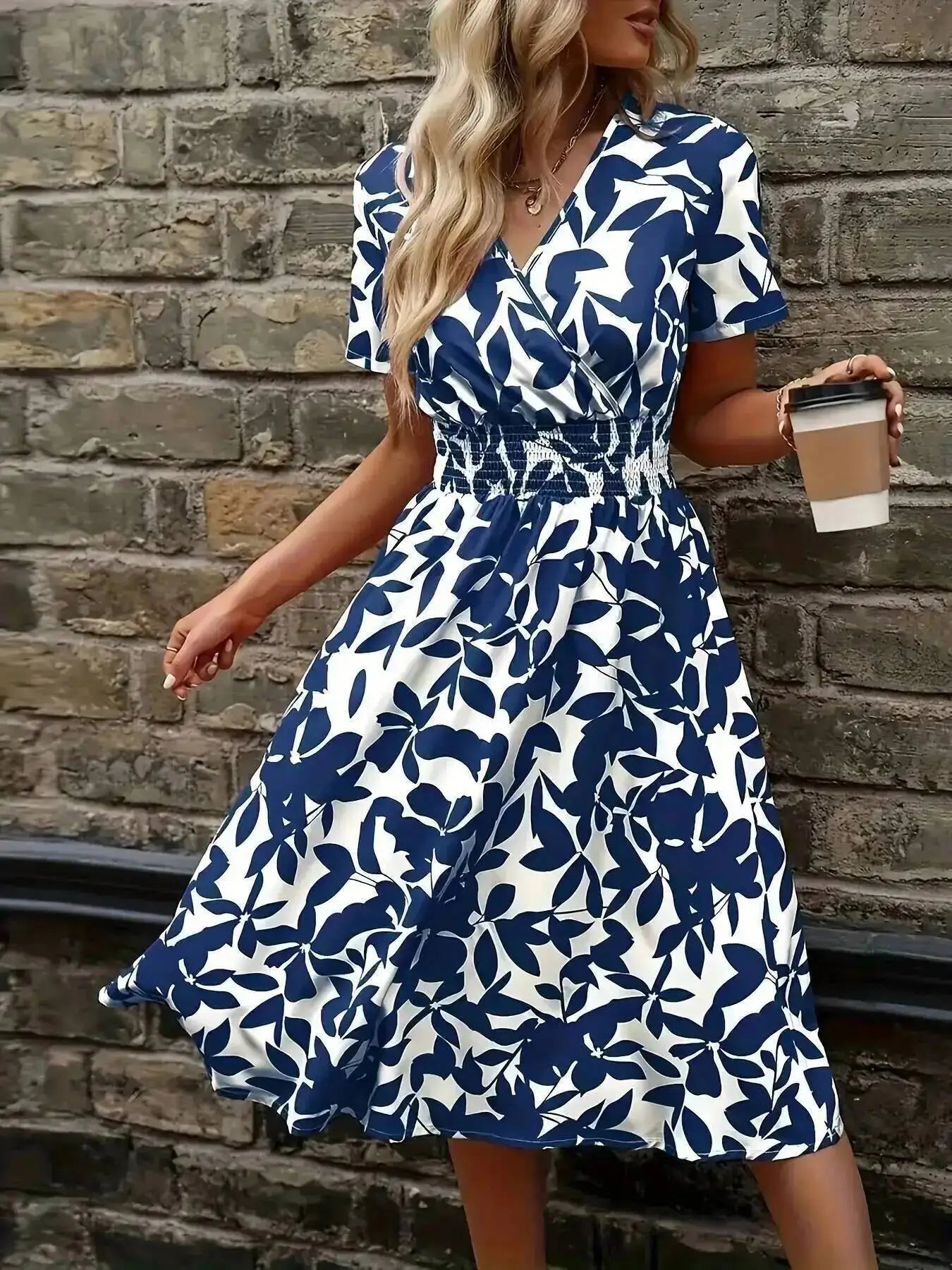 2026 European American New Spring Summer Short-Sleeved V Neck Leaf Floral Large Hem Skirt Waist Dress Dresses Tops 2KD7