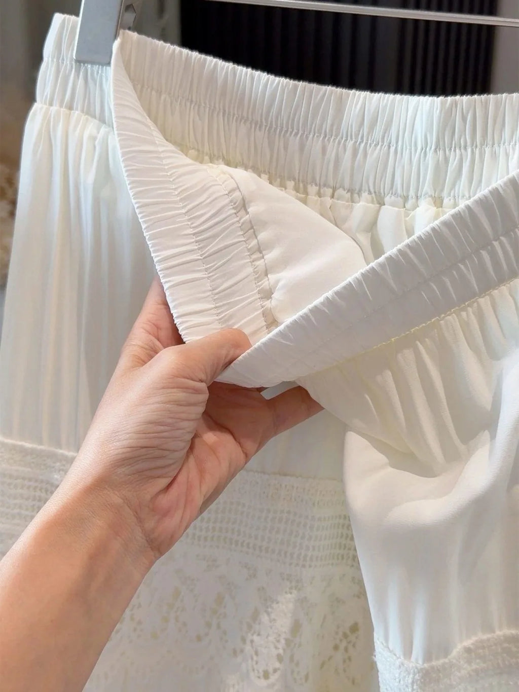 French Gentle Style Lace Splicing High Waist Casual Half Skirt Women Early Spring New Slimming Cake Skirt Style Cotton Blend