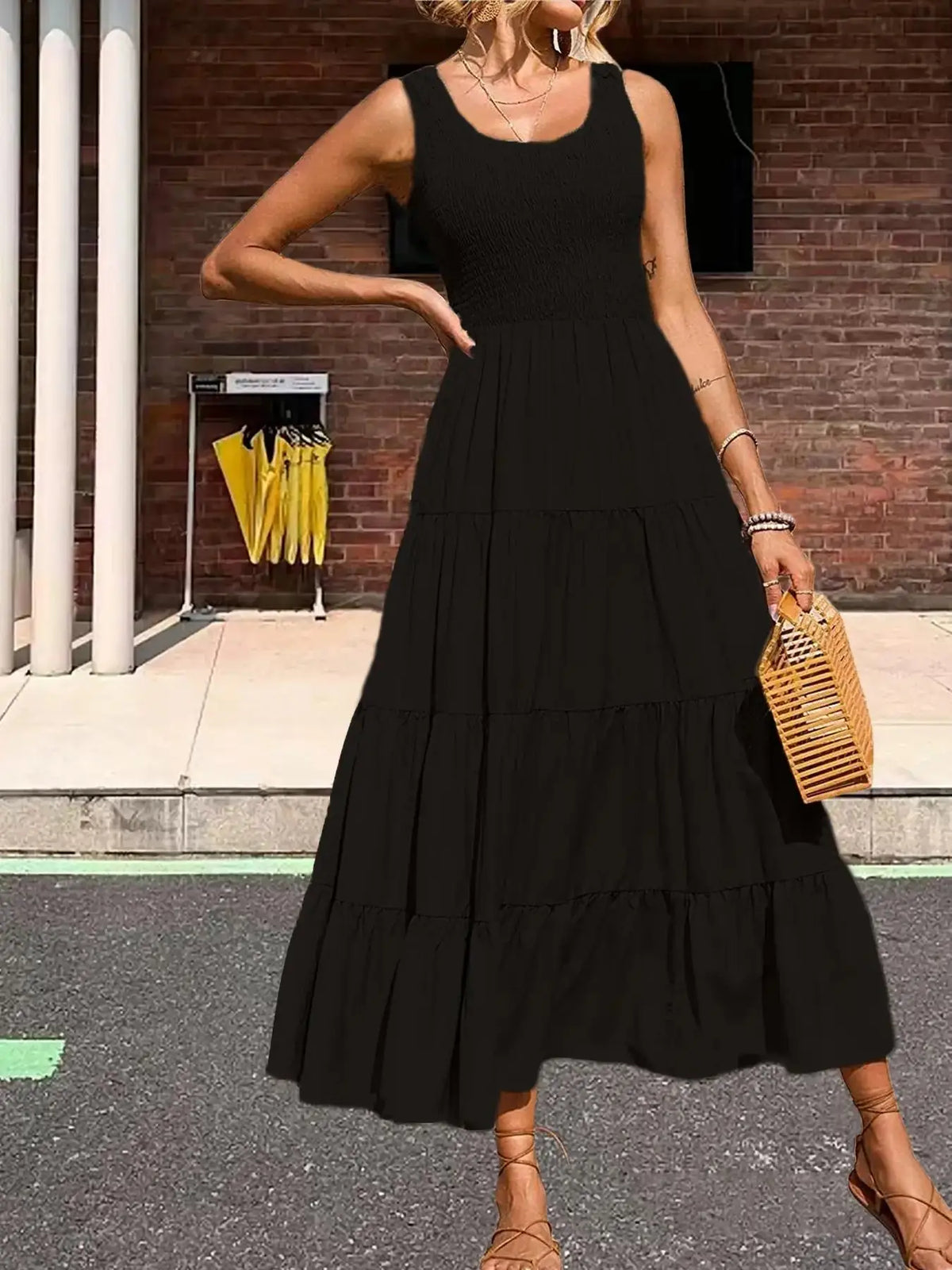 2026 European and American women's summer new long skirt ins sleeveless suspender pleated solid color big swing dress