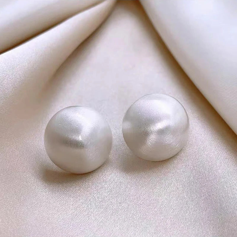 Luxurious Design Brushed Frosted Metal Semicircle Earrings 2025 New Jewelry For Women'S Christmas Fashion Accessories