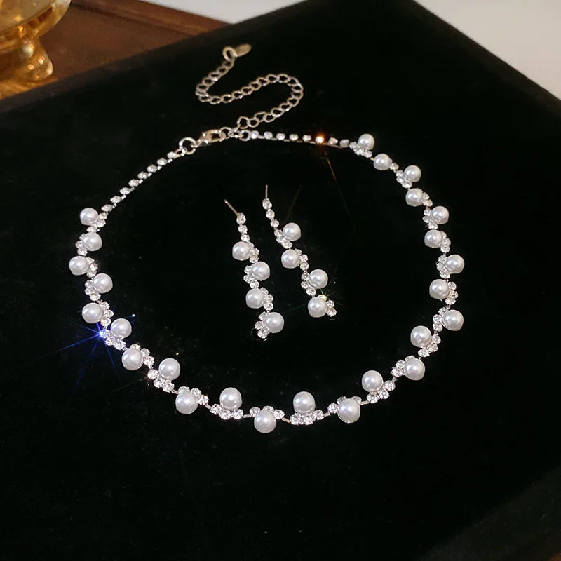 Elegant Rhinestone Pearl Jewelry Set Rectangular Earrings Necklace Two Piece Vintage Choker for Wedding Brides