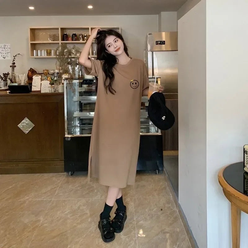 Plus Size Loose Short Sleeved Dress Women Korean Style Comfortable Casual Slit Dress Round Neck Slit Over-the-knee Long Dress