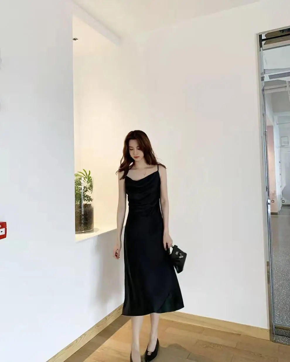 Slimming A-Line Midi Dress Women's Summer 2026 New Style Drapey Strapless Gown Gentle Wind Long Dress Polyester Solid Color