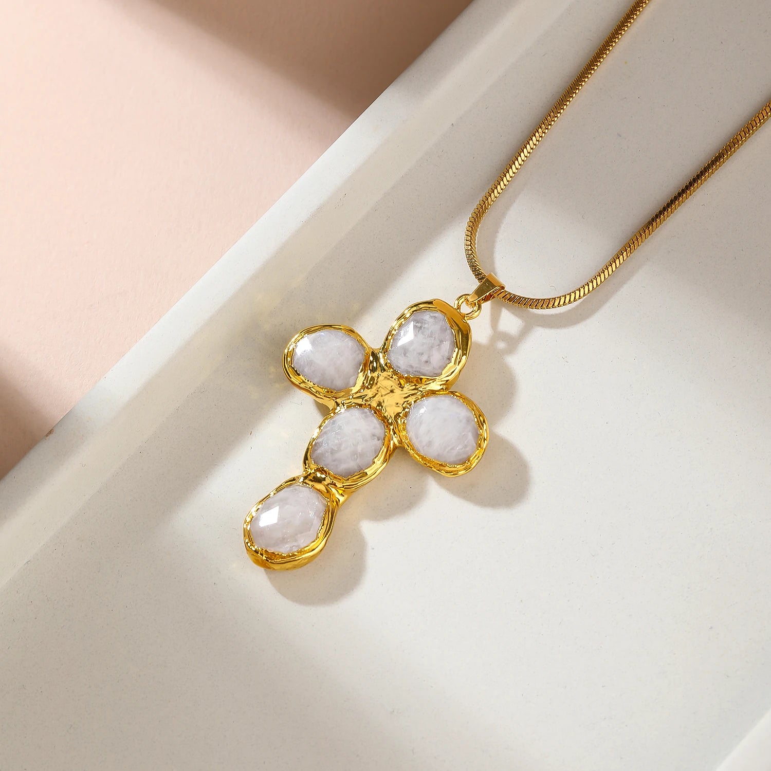 Cross Pendant Necklace Natural Moonstone Tianhe Stone Jewelry Classic Elegant Style Necklace Wedding Banquet Daily Jewels