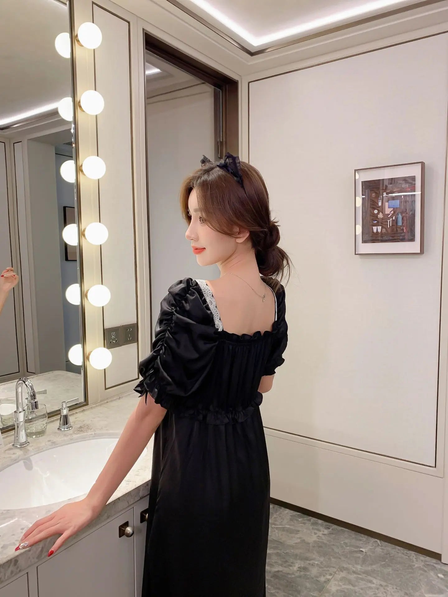 Satin Long Nightgown Women Sweet Lovely French Sleepwear Retro Silk Short Sleeve Sleepshirt Ladies Fashion Nightdress Home Dress