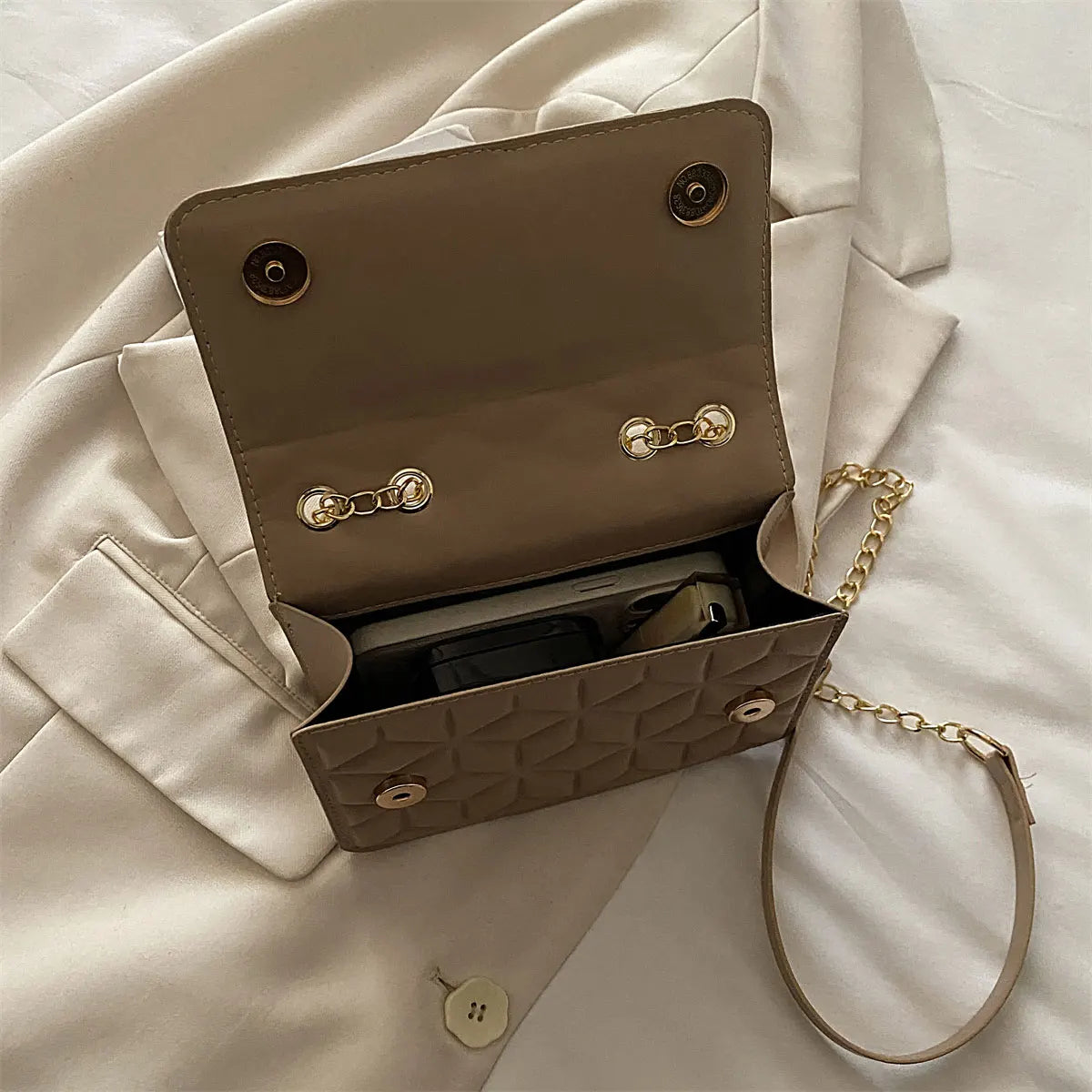 Fashionable Small Fragrant Style Argyle Quilted Small Square Bag Metal Letter Tassel Diagonal Cross Bag Commuter Shoulder Bag