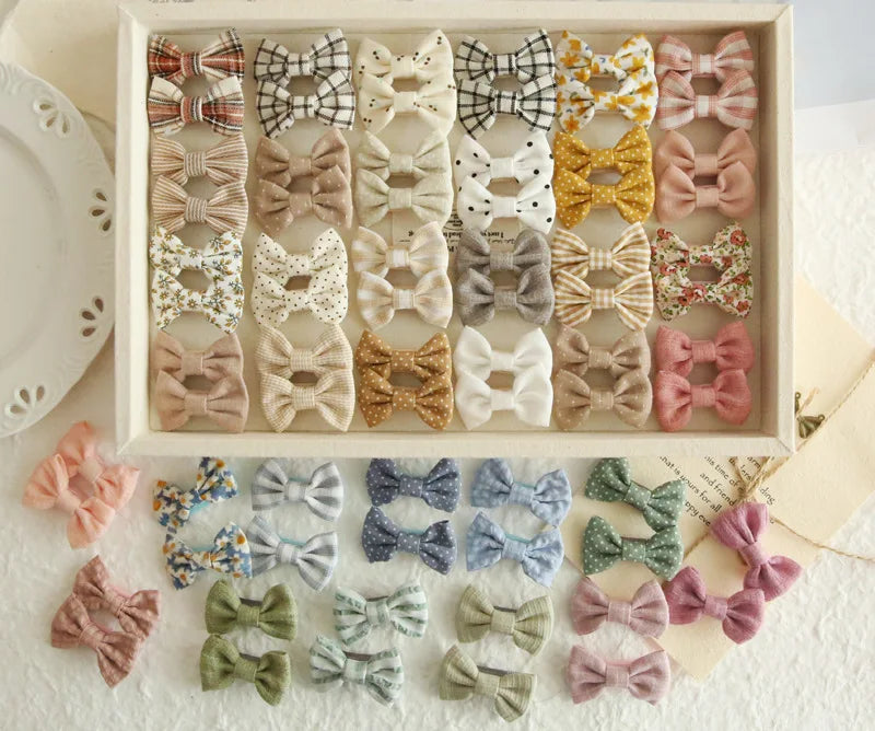 Children's Hair Clips, Handmade Headwear, Baby Hair Accessories, Full coverage fabric hair Clip Bows for Girls