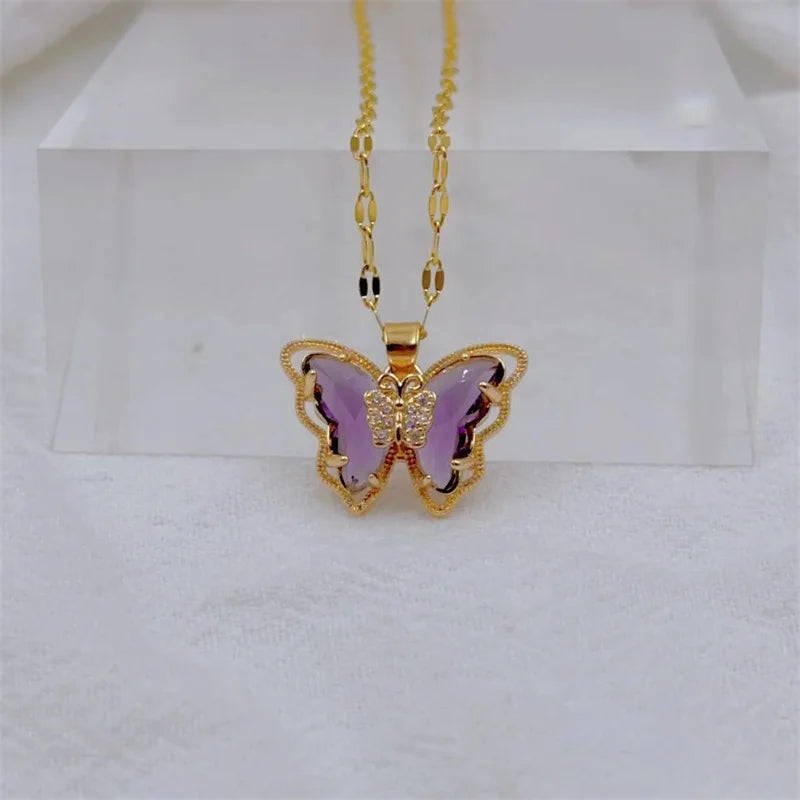 Fashionable European and American Micro-inlaid Cute Butterfly Necklace Classic Retro Light Luxury Stainless Steel Clavicle Chain