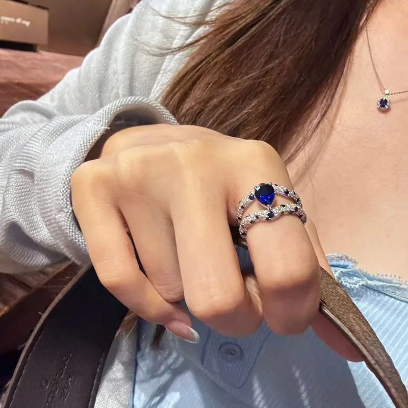 Light luxury and high-end dual color blue droplet gemstone rings for women exquisite inlay diamonds fashion ring wedding jewelry