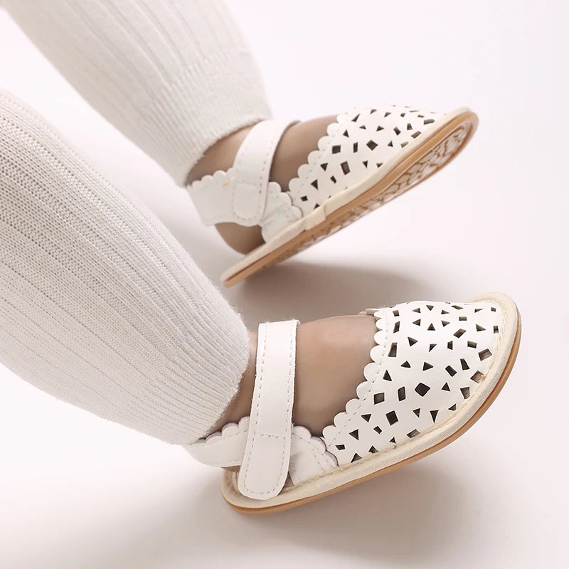 0-18M Baby Girls Summer Fashion Classic Minimalist Hollow Sandals Anti-Slip Casual Walking Shoes