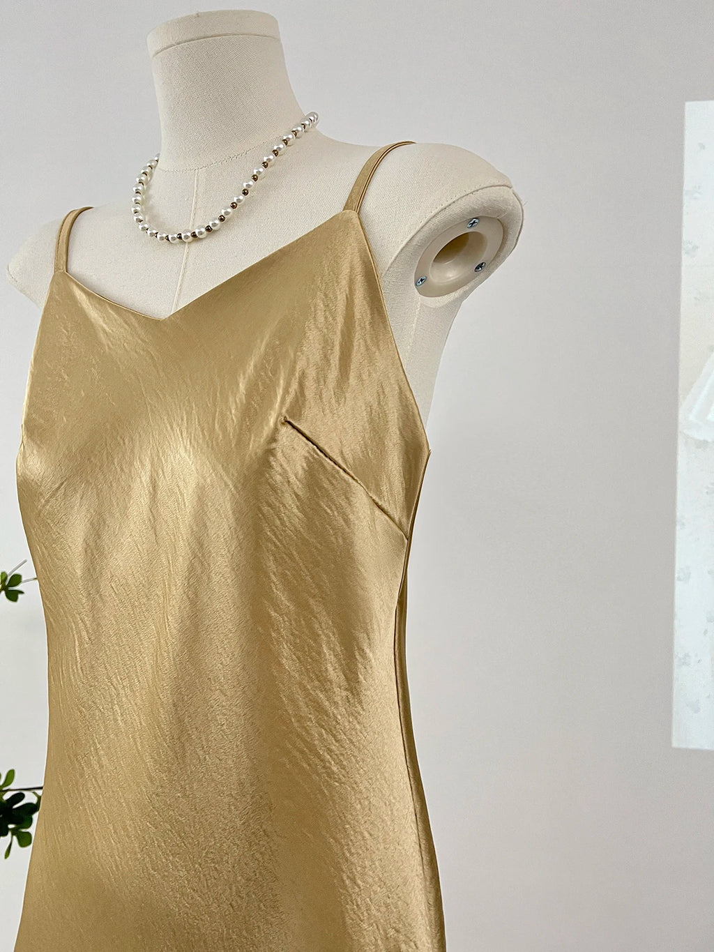 Elegant Women Spaghetti Strap Satin Dresses Summer V-Neck Solid Color Thin Sleeveless Long Dress Women A-Line Dress