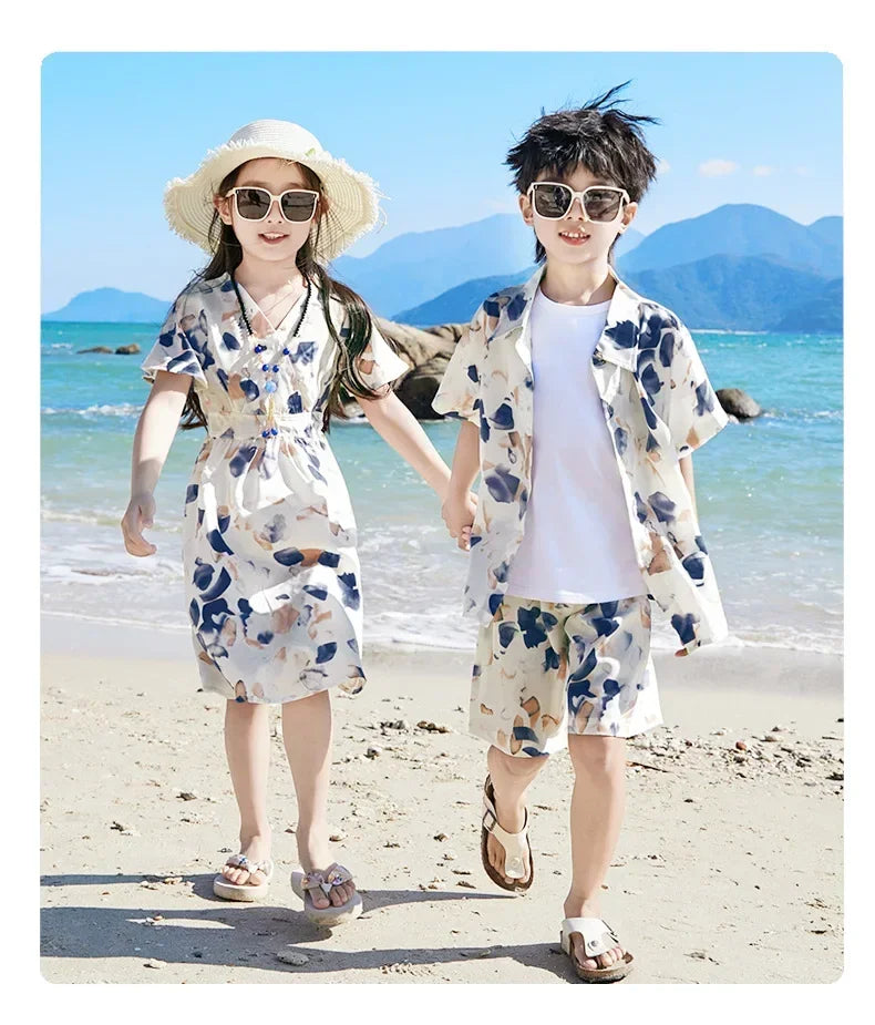 2025 Mom and Daughter Short Sleeve Dress Holiday Summer Family Vacation Look Clothes Dad and Son Shirts Two Piece Outfits Sets