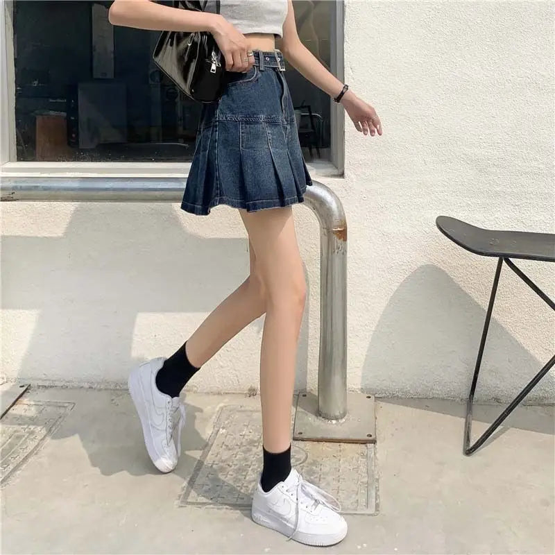 Spicy Girl Denim Half Skirt Women's Summer 2026 INS New Korean Retro High Waist Slim A-Line Pleated Short Skirt Trendy