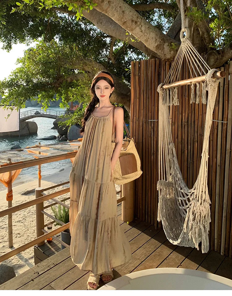 Summer Breeze New Style Folded Hem Strap Dress French Vacation Cool Neck Hanging Skirt Long A-Line Gown round Neck Sleeveless