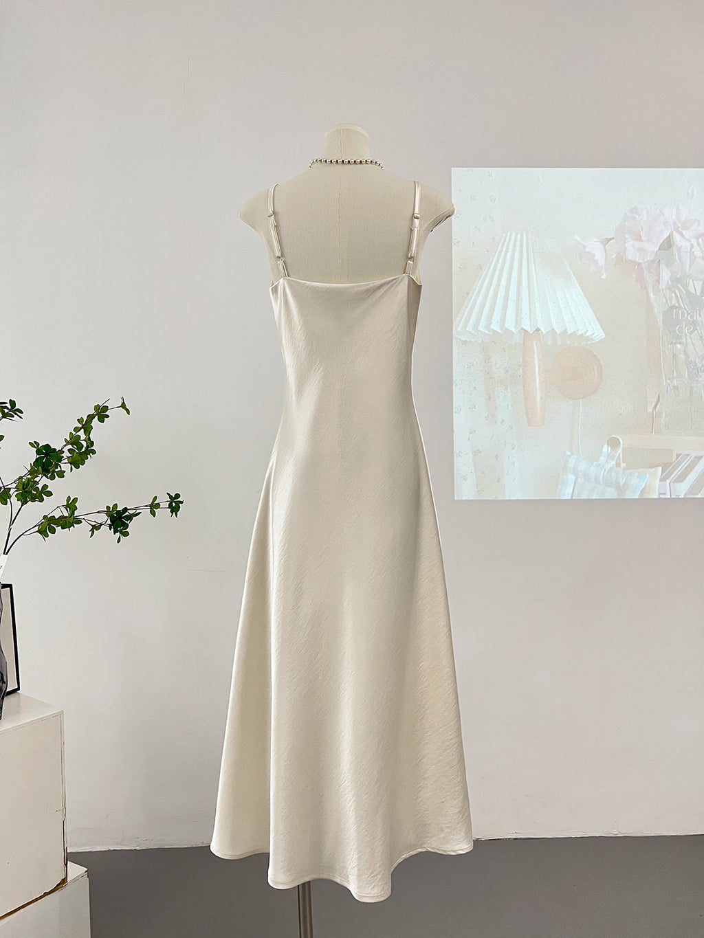 Elegant Women Spaghetti Strap Satin Dresses Summer V-Neck Solid Color Thin Sleeveless Long Dress Women A-Line Dress