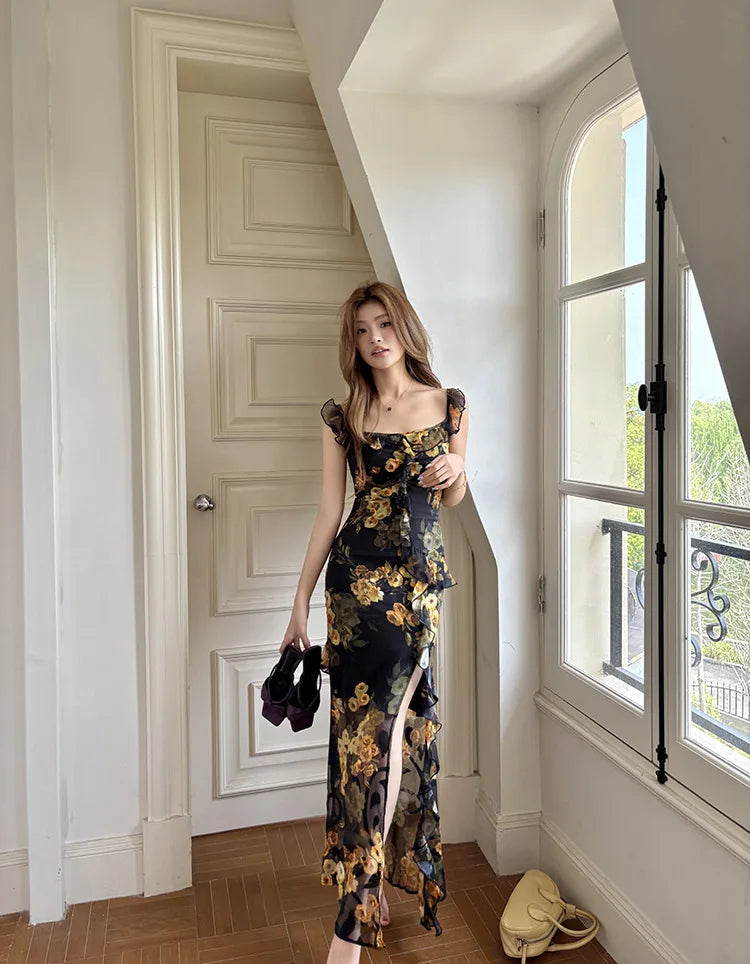 Summer 2026 Women's Long Sleeveless Dress Halter Neck Print Gauze Edge Split Fashionable Slim Fit Street Style High Waist