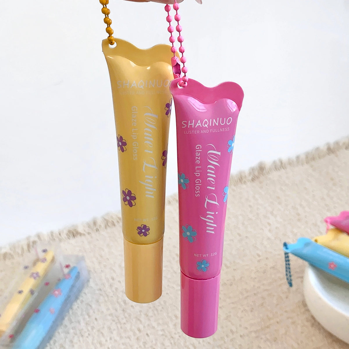 SHAQINUO Glittering Mirror Lip Gloss, Hydrating Shimmer Lip Glaze