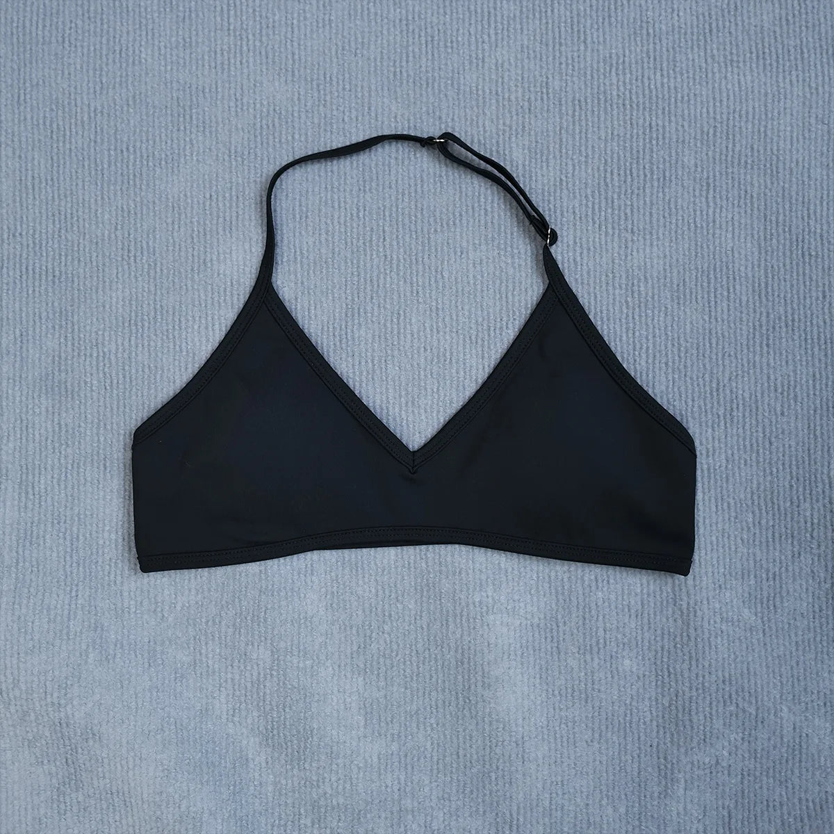 Women's Summer Halter Neck Padded Sports Yoga Bra Shock Absorption Support Backless Crop Top for Outdoor Running And Gym