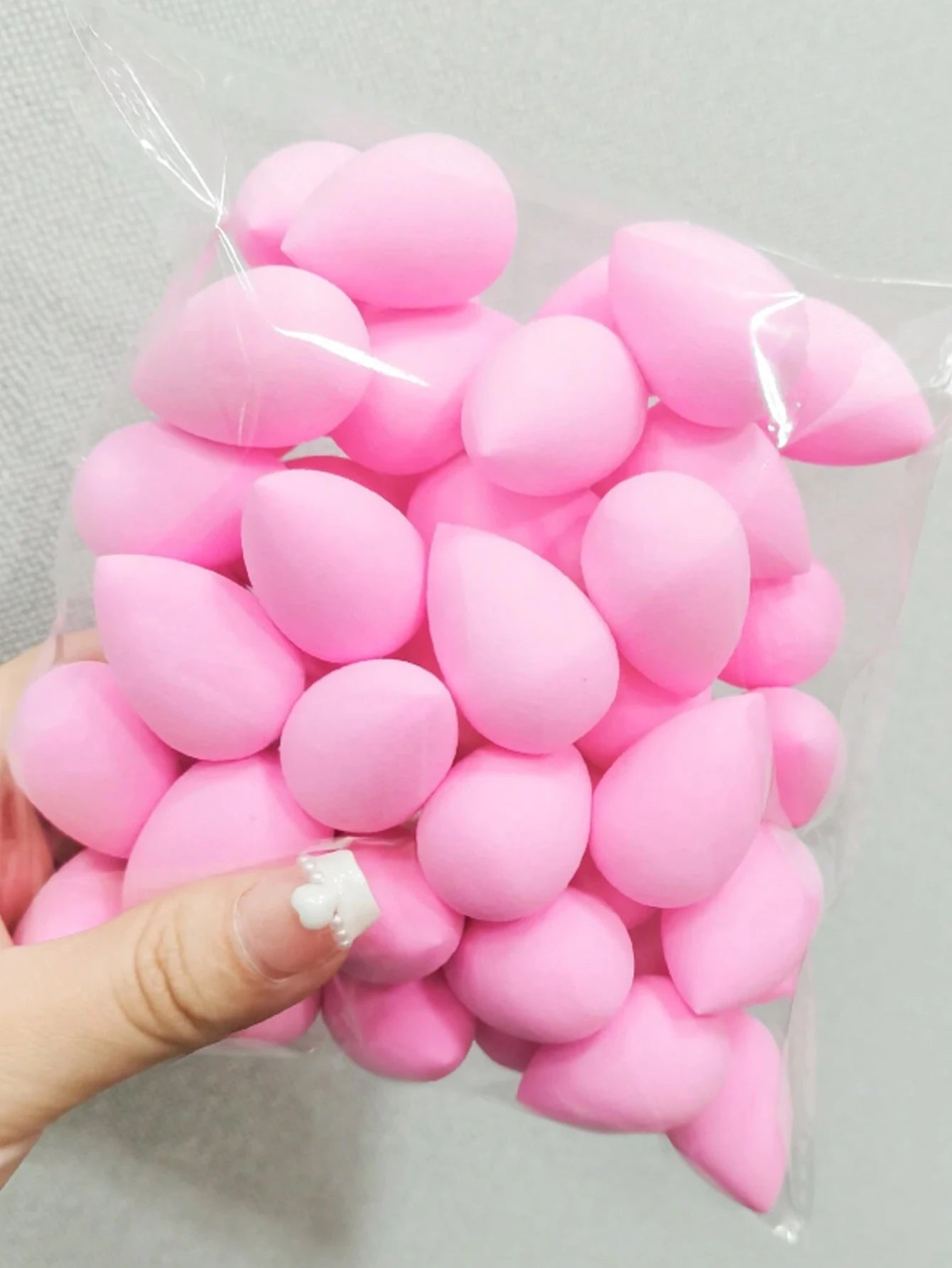 Mini Finger Puff Foundation Sponge Makeup Blender For Cream Powder Concealer Ideal For Beginners