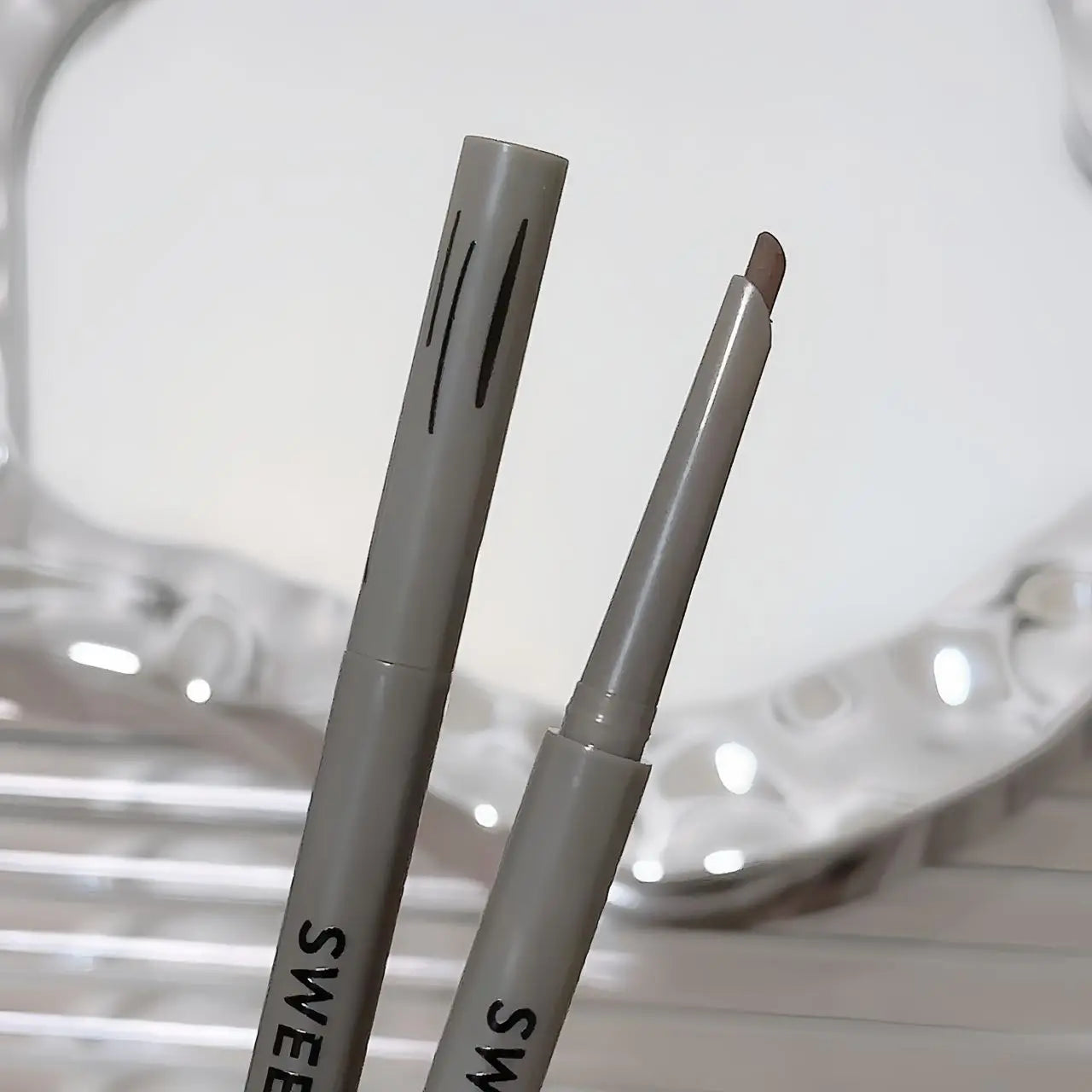 Slim Lying Silkworm Eyeliner Gel Pen Waterproof Non-smudging Eye Liner Pencil Lasting Black Brown Easy Wearing Eyeliner Gel Pen