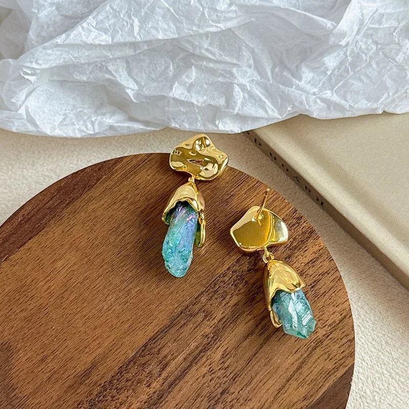 Vintage Gold Natural Crystal Necklace Earrings Set Boho Irregular Stone Pendant Jewelry For Women Luxury Party Gift