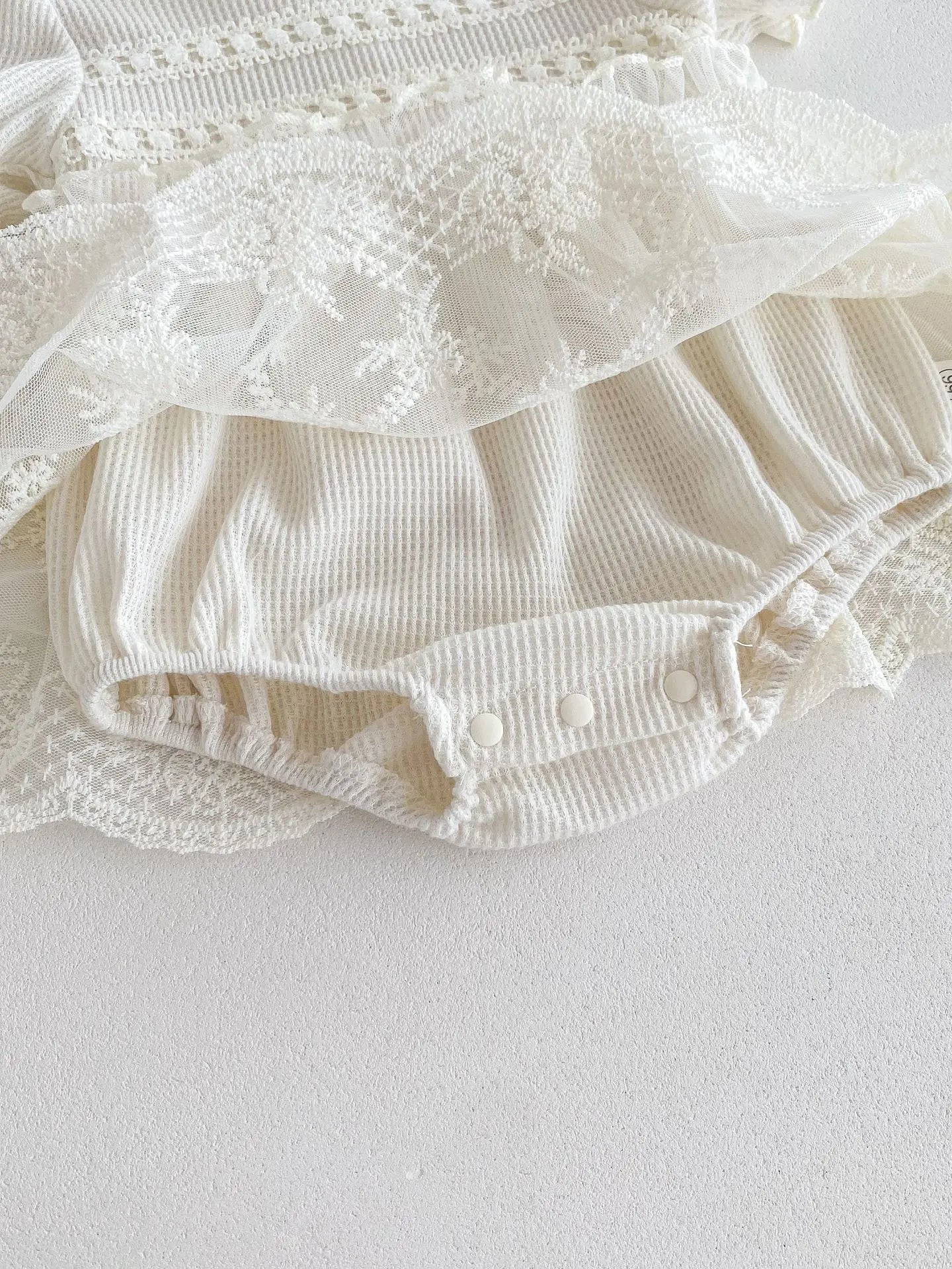 Baby Summer Outfit One-piece Bag Fart Skirt Baby Super Cute Princess Full Moon Hundred Day Lace Ha Clothes Summer Thin Clothes