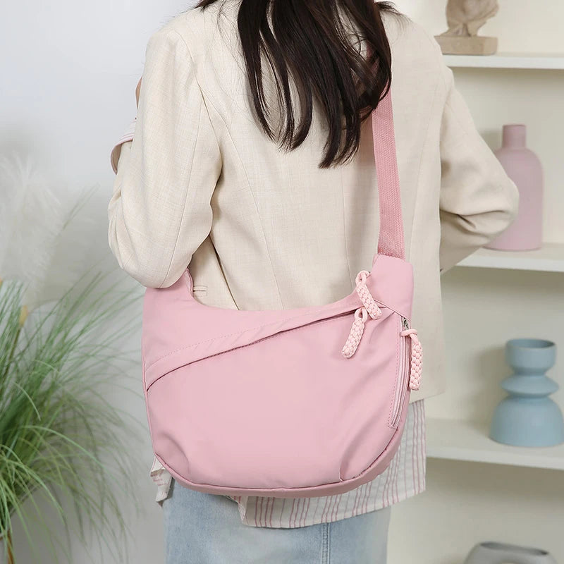 Trendy and Fashionable Women's Single-Shoulder Crossbody Fabric Bag, Versatile and Elegant, Large Capacity, Suitable for Daily Wear, Shopping, and Work