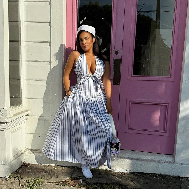 Fashion Sleeveless Slim Fit Long Vestidos New Summer Autumn Commuting Party Dresses Sexy Halter Bow Lace Up Woman Maxi Dress