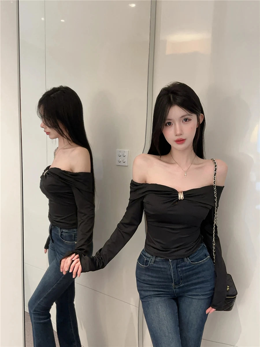 Sexy Hollow out Metal Long Sleeve T-Shirt Slim Fit Beautiful Design Shoulder Bared Autumn Fashion for Young Women Hollow out ...