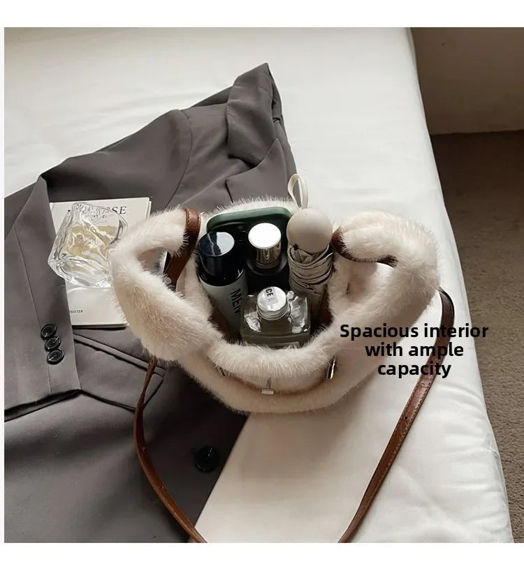 Fashionable Women's Bags Trend 2025 Faux Fur Shoulder Bags Plush Faux Mink Luxury Handbags Chic Crossbody Bag Solid Color Purses