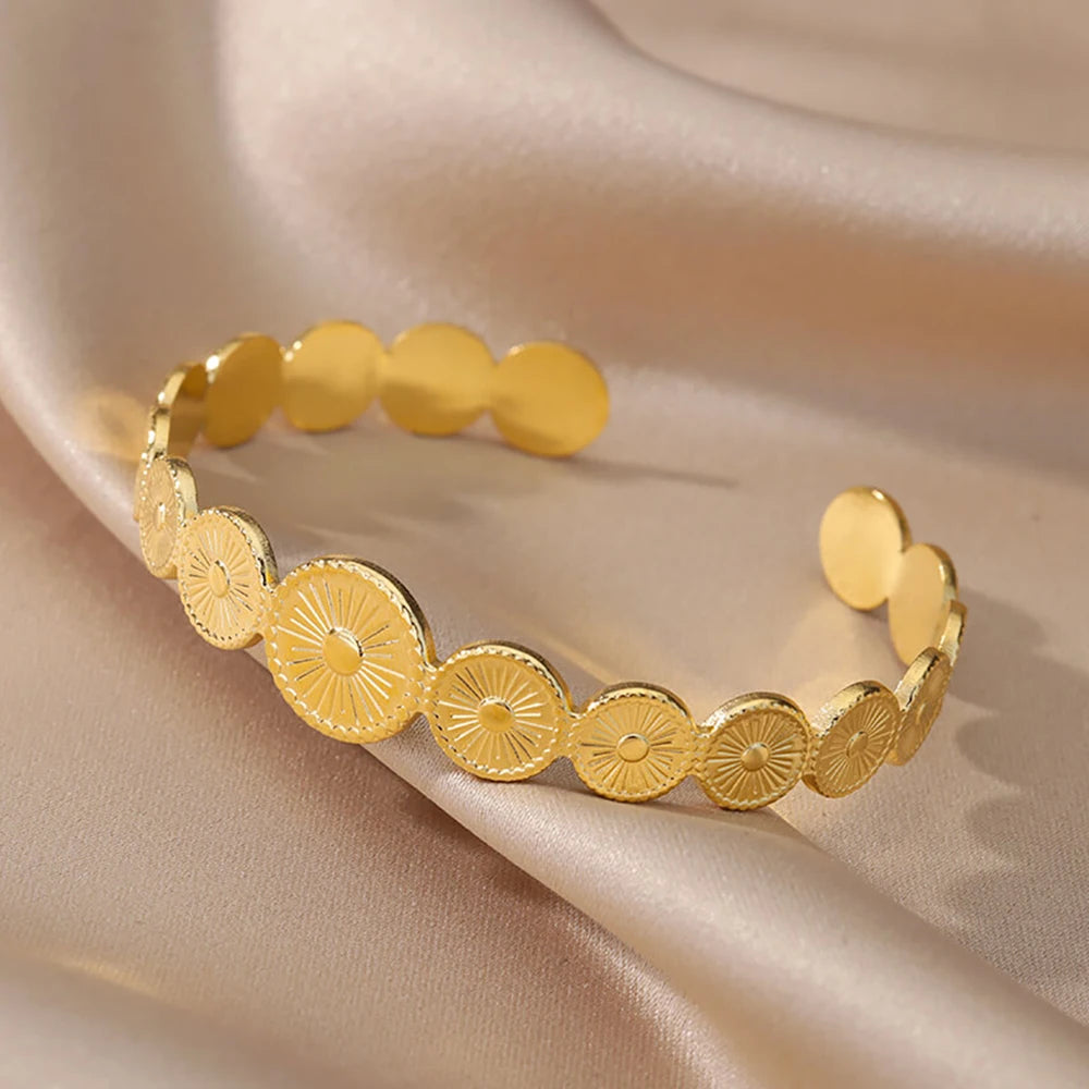 Stainless Steel Wide Bangles For Women'S Luxury Gold Color Chunky Flower Cuff Bangle Bracelet Femme Vintage Wedding Jewelry Gifts