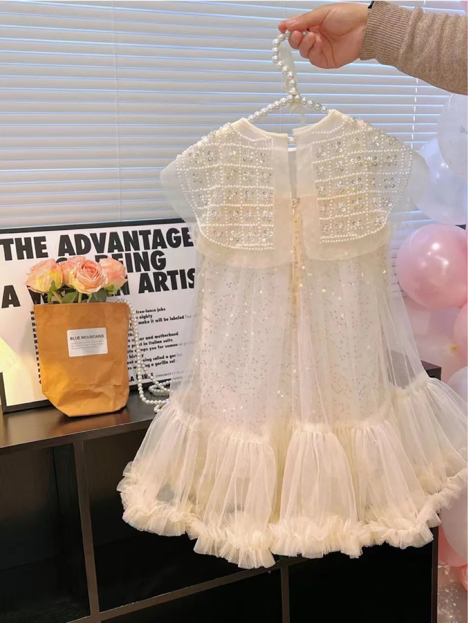 New Girls Princess Dress Casual Spring Summer Children's Wear Korean Pearl Neck Princess Dress Fashion Yarn Dress
