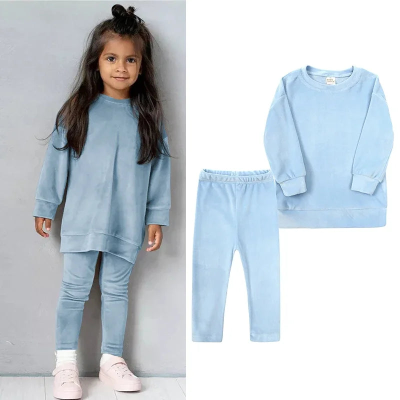 Kids Tales Unisex Velvet Sweatshirt and Pants Set - Thick Fleece