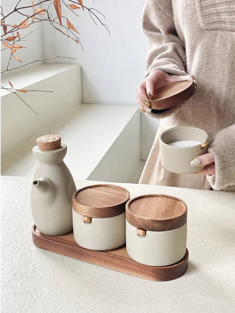 Ceramic Seasoning Jar Retro Japanese Style Home Kitchen Salt Chili Sugar Jar Oil Pot Wooden Lid Spice Kitchen Utensils Modern