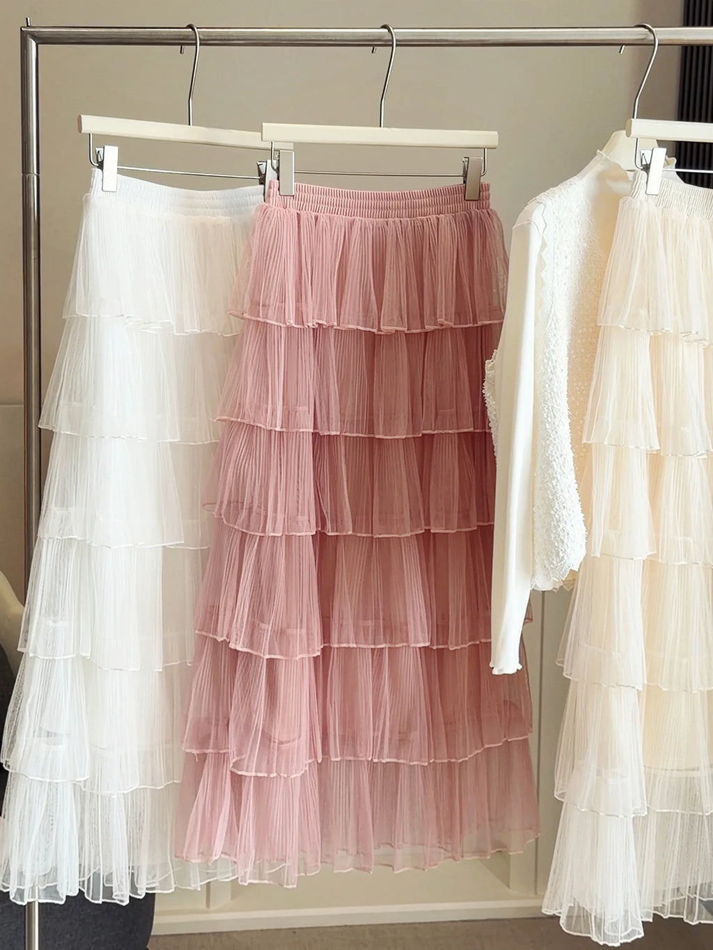 Seoulish Korean Style Layered Mesh Cake Midi Skirt 2026 Spring Women High Waist Elegant Tulle Skirt Female Long Skirts Party