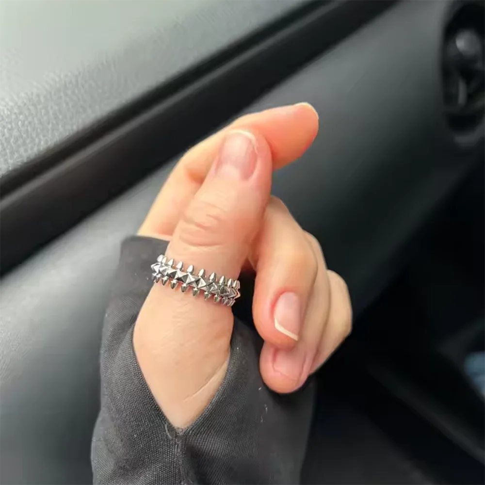 2025 Design Style Riveted Bullet Stainless Steel Rings For Women'S Punk Gold Color Creative Ring Broad Surface Finger Jewelry