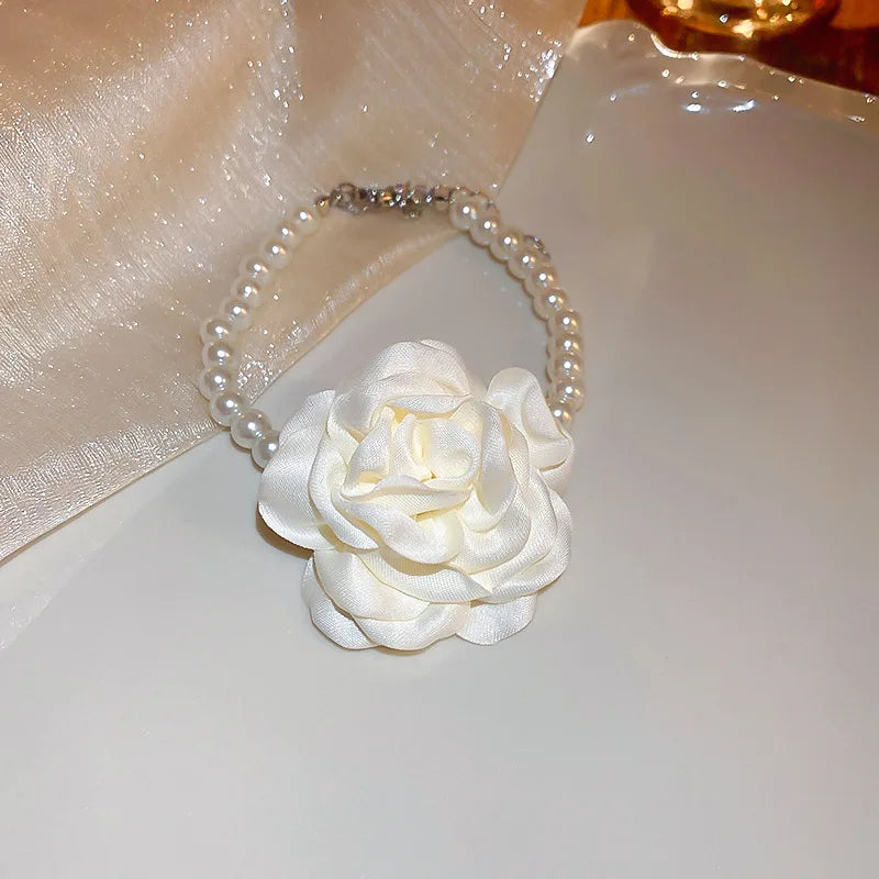 Jewelry Set For Women With Fabric Flowers Necklace Bracelet Earrings Four Pcs Elegant French Retro Style